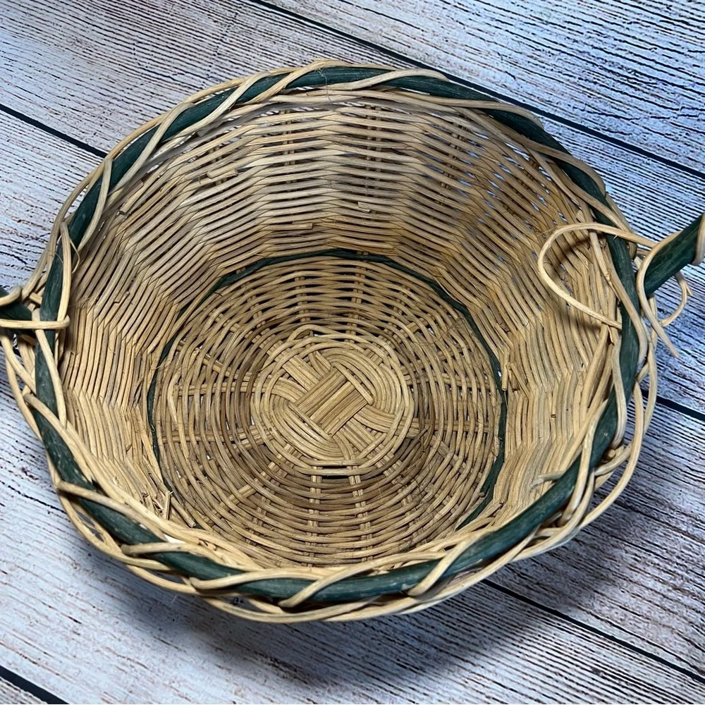 Vintage Large Oval Wicker Basket‎ Ceramic Moose & Cabin Tile Decorations Cottage
